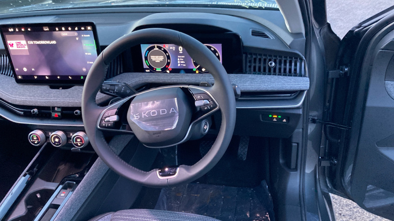 Skoda Superb 1.5 TSI iV SE Technology DSG 5dr Estate